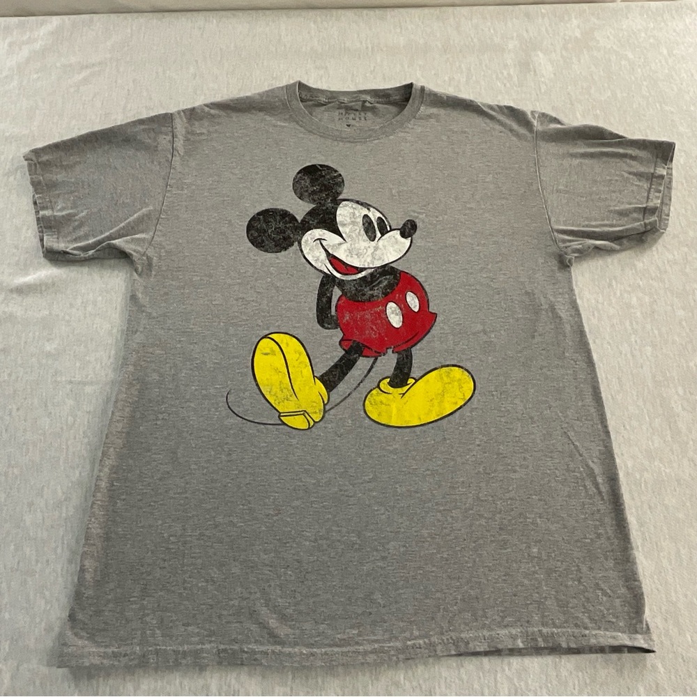 DISNEY GRAPHIC MICKEY MOUSE WOMEN’S CREW NECK TEE SIZE: LARGE COLOR: GRAY